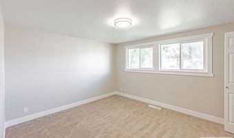 1116 Lovejoy St, Idaho Falls, ID 83401