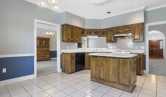 376 Lakeview Blvd, Biloxi, MS 39531