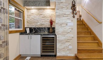 1145 S Chestnut Ave, Arlington Heights, IL 60005