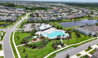 5611 DEL CORONADO Dr, Apollo Beach, FL 33572