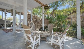 214 HARBOR Cir, Alligator Point, FL 32346