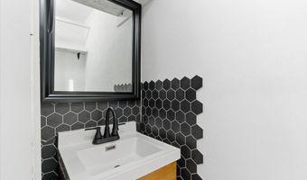 211 Commercial St, Arlington, WI 53911