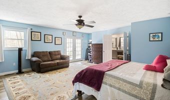 3416 Saint Andrews Dr, Baneberry, TN 37890