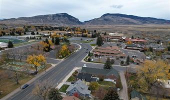 913 Sheridan Ave, Cody, WY 82414