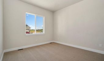 24113 E 36th Pl, Aurora, CO 80019