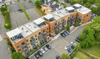 1110 S HIGHLAND St 2, Arlington, VA 22204