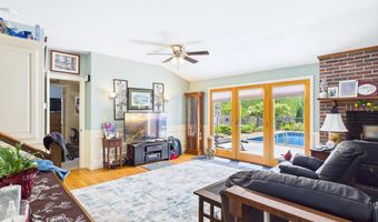34 Windsor Ave, Augusta, ME 04330
