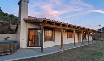 9060 Yucca Hills Rd, Agua Dulce, CA 91390