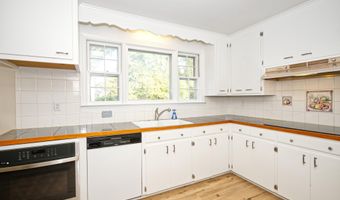 1901 MITTEN St, Dover, DE 19901