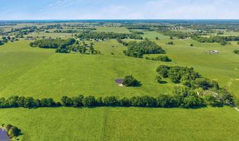 18519 Farm Road 2000, Aurora, MO 65605