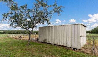 8894 E Loop 1604, Adkins, TX 78101