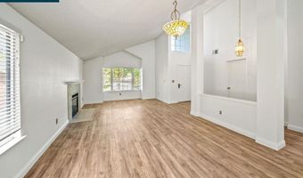 2817 Mayflower Dr, Antioch, CA 94531