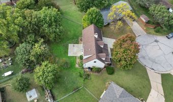 3305 Colonial Ct, Augusta, KS 67010