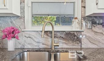 41997 Bayou Rd, Bay Minette, AL 36507