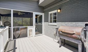 3536 N DICKERSON St, Arlington, VA 22207