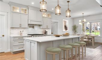 63 Forrest Ln, Charlestown, RI 02813