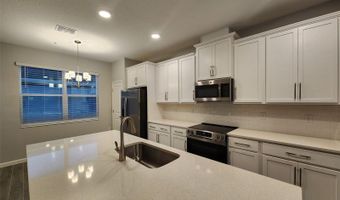 615 POTHOS St, Apopka, FL 32703