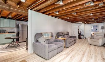 2409 W State Rd, Ashby, MA 01431