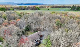 42 Ottomanelli Dr, Albrightsville, PA 18210