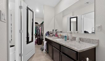1702 Adelaide Ln, Belen, NM 87002
