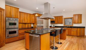2135 Tuomy Rd, Ann Arbor, MI 48104