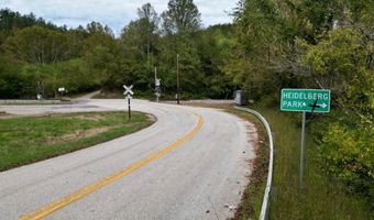 233 River Rd, Beattyville, KY 41311