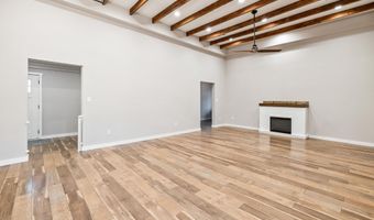 226 S First St, Benton, AR 72015