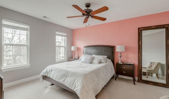 5112 KNAPP Pl, Alexandria, VA 22304