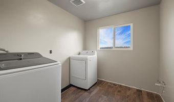 7122 E Langell Valley Rd, Bonanza, OR 97623