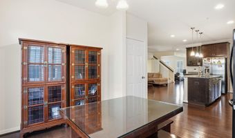 7207 MAISSON RIDGE Cir, Beltsville, MD 20705