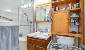 1314 Bank St, Atwater, OH 44201