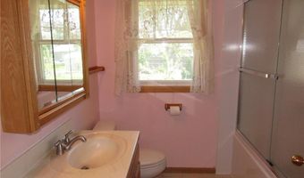141 Strese Ln, Apple Valley, MN 55124