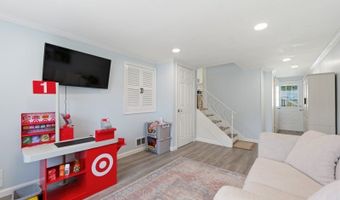 83 Rutan Rd, Belleville, NJ 07109