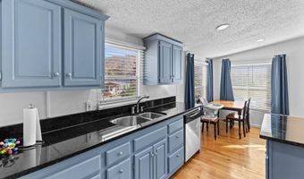 921 Rocky Summit Rd, Bean Station, TN 37708