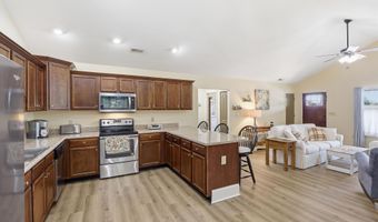 610 Fawn Branch Trl, Boiling Springs, SC 29316