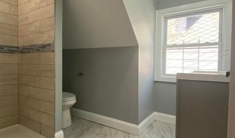 24 W 35TH St 4, Bayonne, NJ 07002