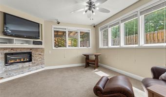 9642 W 69th Pl, Arvada, CO 80004