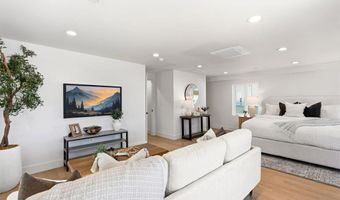 212 S Pacific Street 214, Oceanside, CA 92054