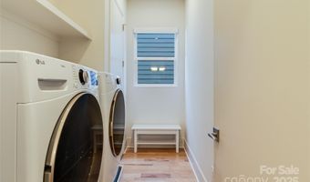 3110 Creighton Dr, Charlotte, NC 28205