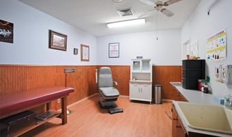 72 N Wright, Alice, TX 78332