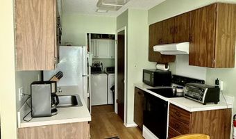 7 S Seas Ct, Barnegat, NJ 08005