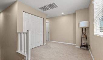 5667 Foxglove Field St, Las Vegas, NV 89130