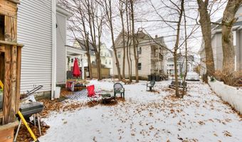 60 Fruit St, Worcester, MA 01609