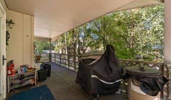 5240 E 42nd Ave, Anchorage, AK 99508