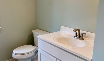 5 Cortland Pl, Standish, ME 04084