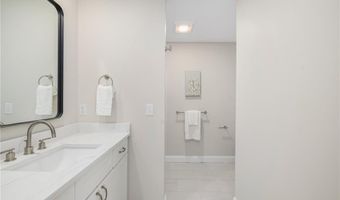 42 Overlook Ln, Glocester, RI 02814