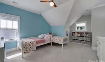 3015 Commonwealth Ave, Charlotte, NC 28205