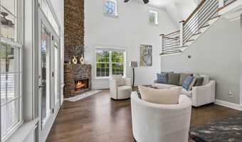10514 E Brainerd Rd, Apison, TN 37302