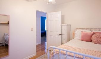 34 Shore Rd, East Providence, RI 02915