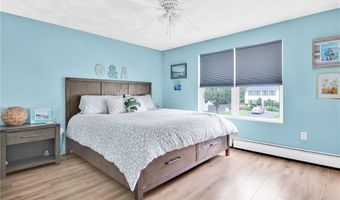 75 Canning St, Cumberland, RI 02864